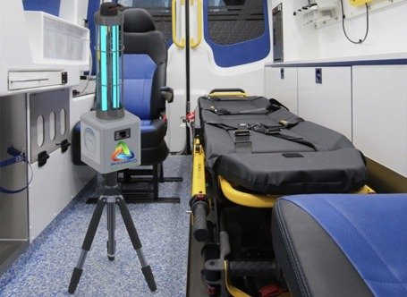 Robot portabil dezinfectie coronavirus cu raze uv si ozon